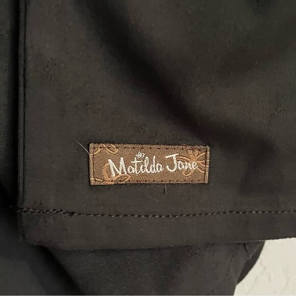 Matilda Jane Black Skater Skirt Large NEW With Tags Faux Suede Short Elastic NWT - Picture 7 of 7